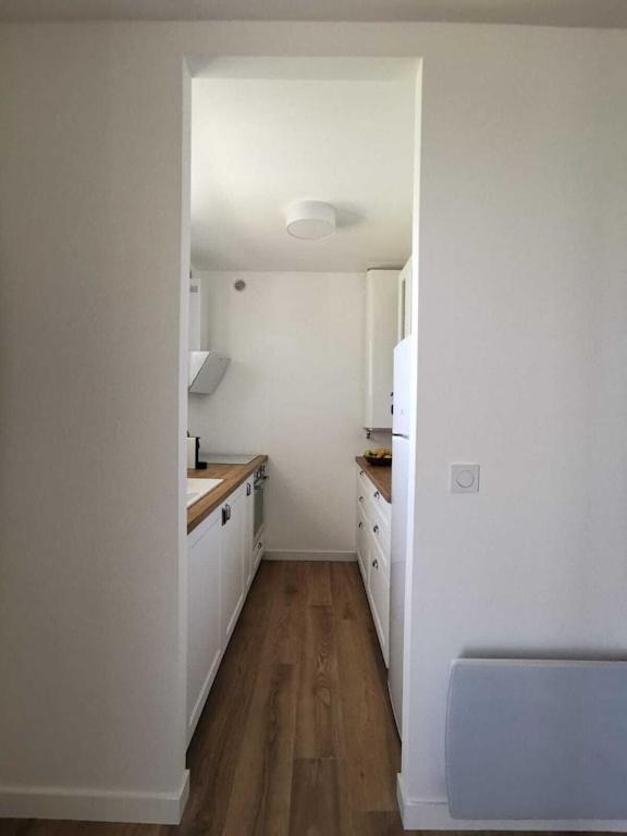 Bas De Villa Au Calme Villeneuve-Loubet Extérieur photo